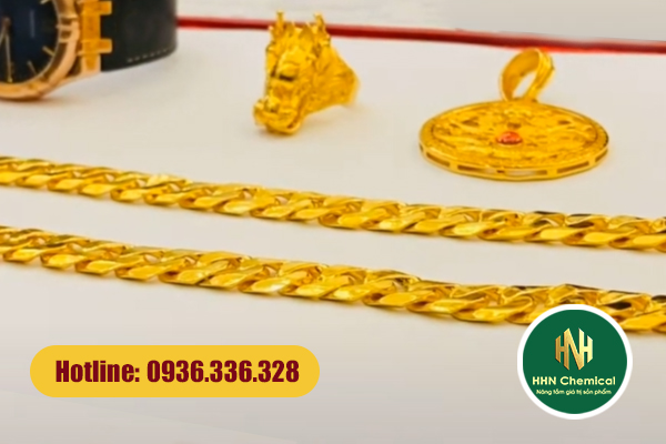 Hóa chất SSC Autrip dùng bóc lớp vàng – không ảnh hưởng lớp nền.