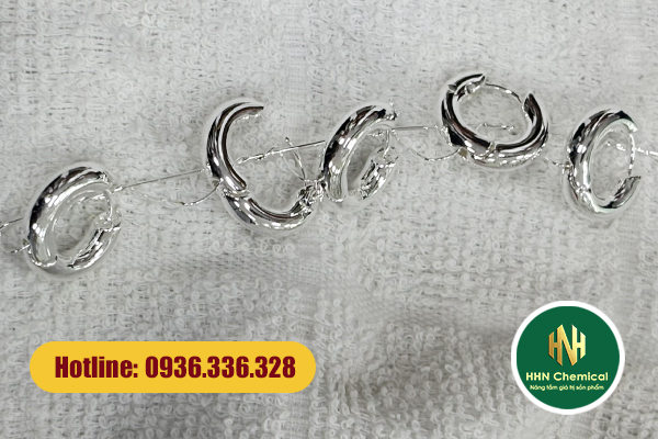 Trang sức sau khi phủ nano - gia tăng độ sáng bóng